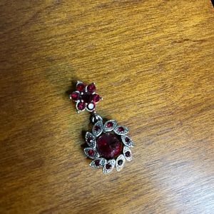 Garnet pendant